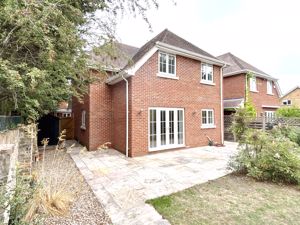 Photo 13- click for photo gallery